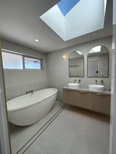 Crystal Waters Electrical - Thumbnail 2